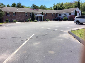 Wickford Motor Inn